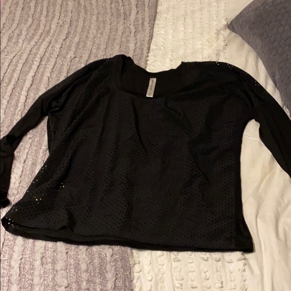 LORNA JANE black long sleeve